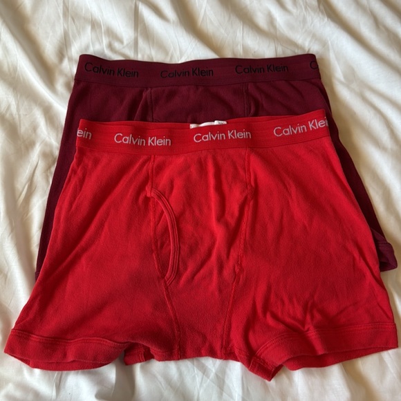 2 Calvin Klein boxer briefs - Picture 3 of 12